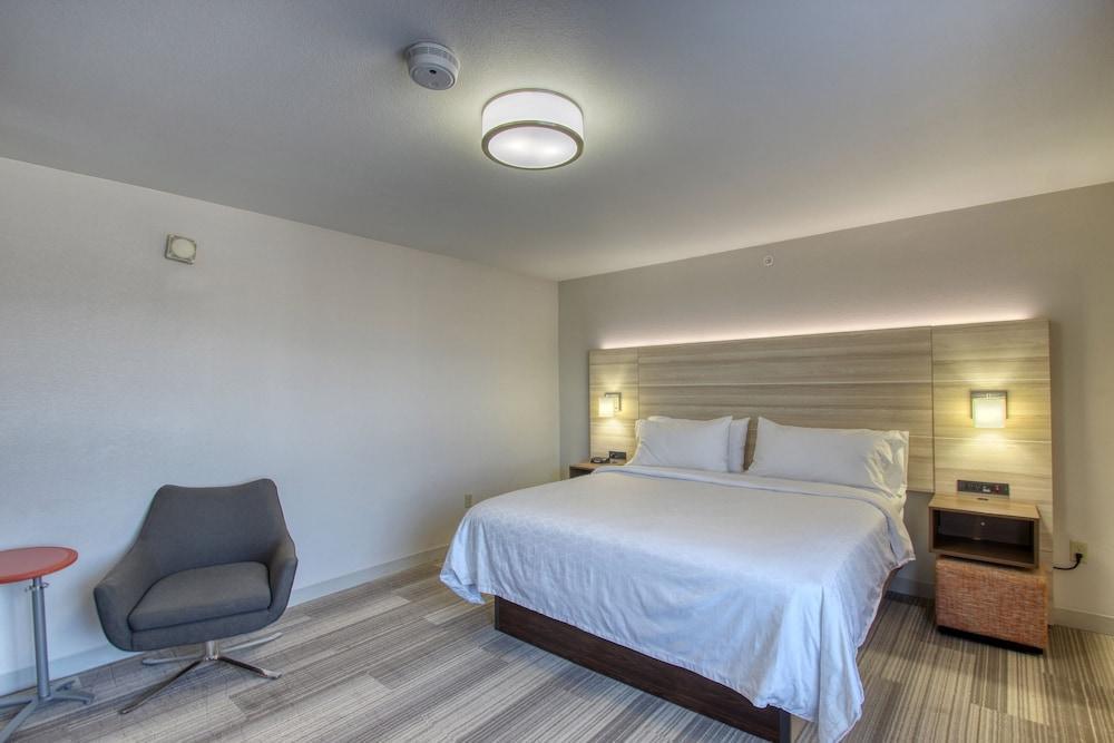 Holiday Inn Express Hotel & Suites Milwaukee Airport By Ihg Exterior foto