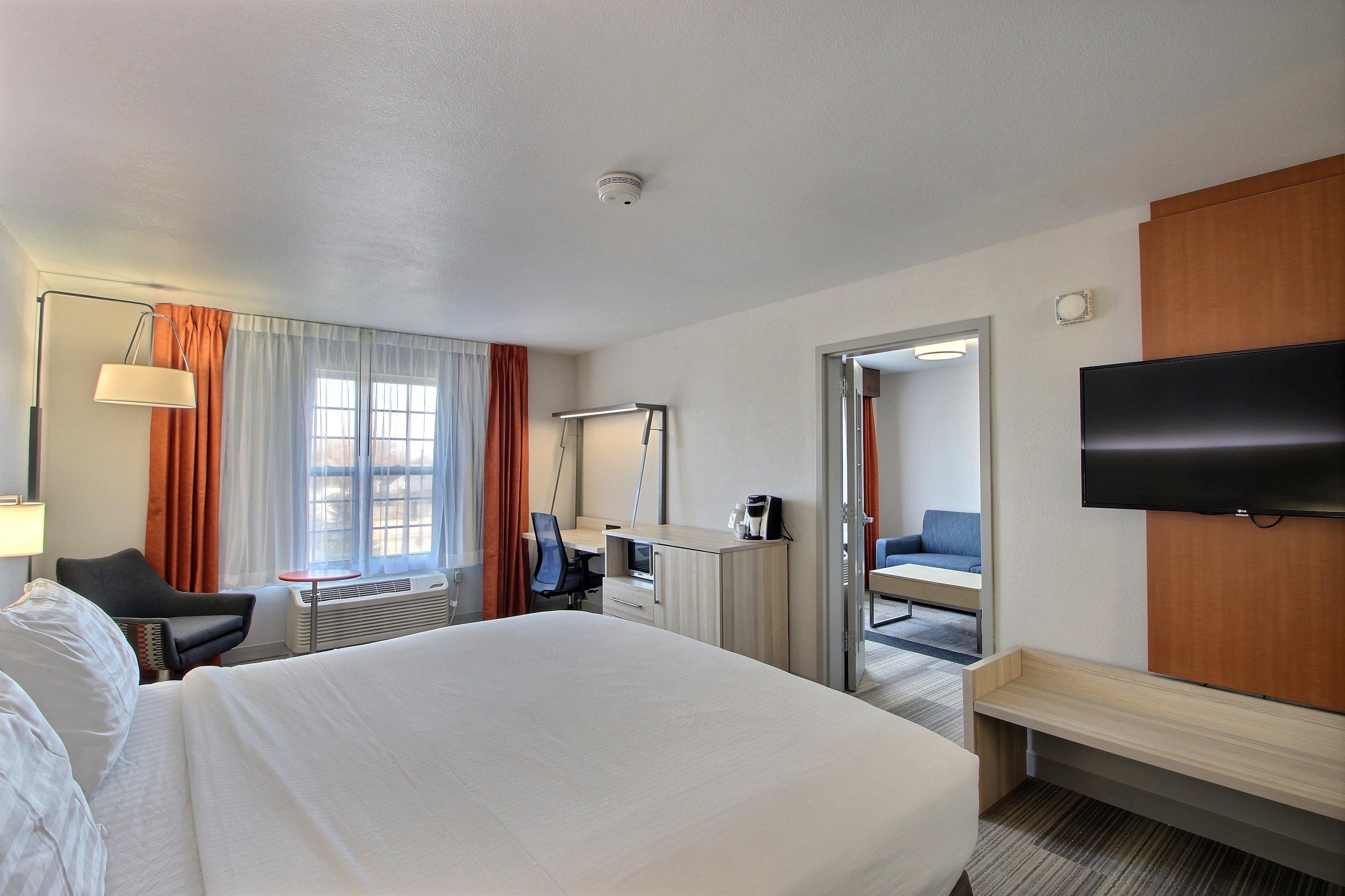 Holiday Inn Express Hotel & Suites Milwaukee Airport By Ihg Exterior foto