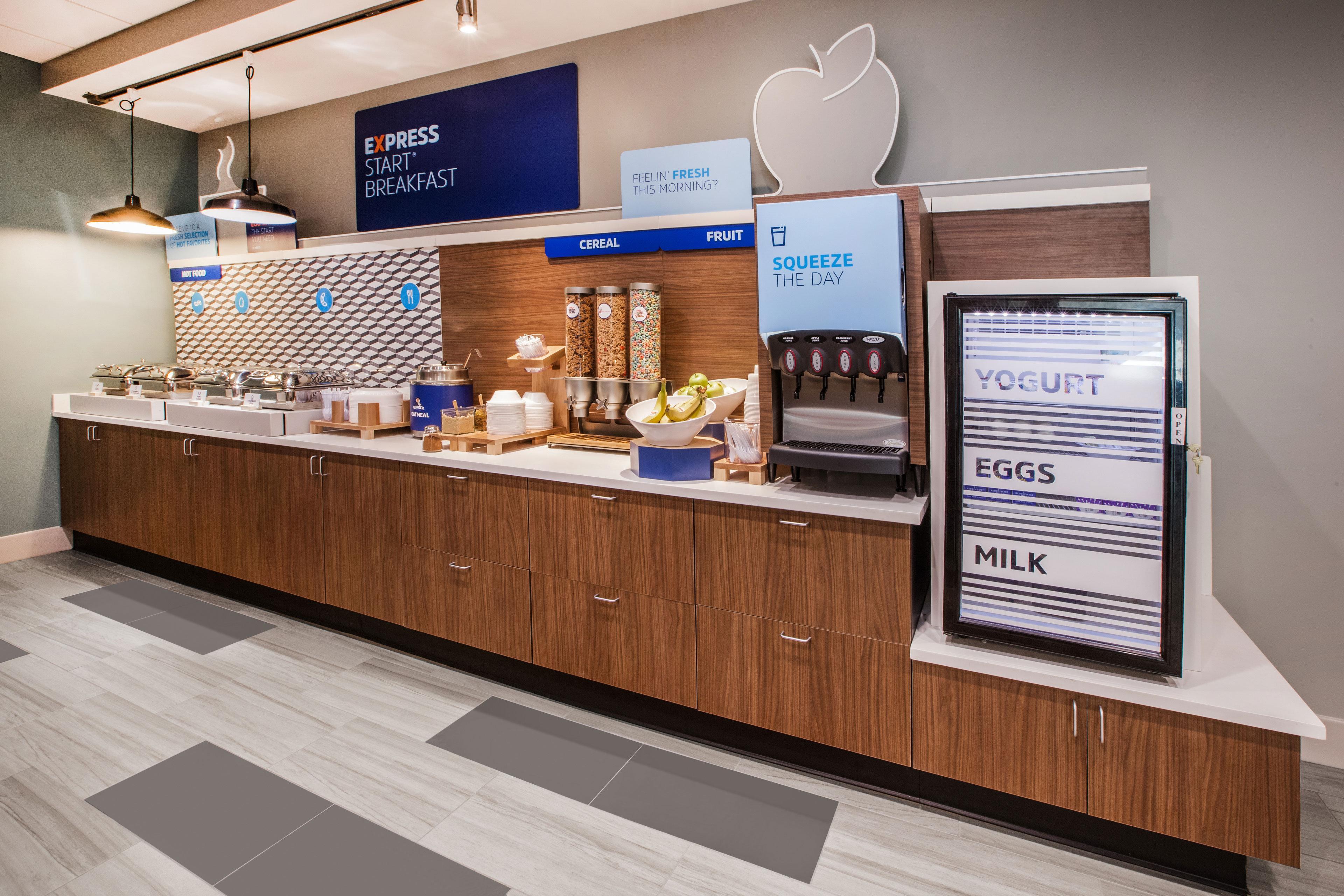 Holiday Inn Express Hotel & Suites Milwaukee Airport By Ihg Exterior foto